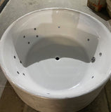 Broadway FS19 1350/1400x580mm Round Acrylic Freestanding Spa Bathtub
